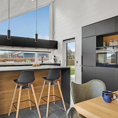 2 Bedroom Cozy In Casa vacanze Juelsminde (Hedensted)